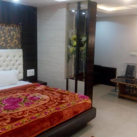 Hotel Priya Palace Ranchi Eksteriør billede