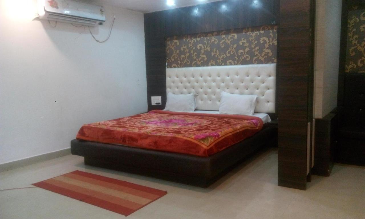 Hotel Priya Palace Ranchi Eksteriør billede