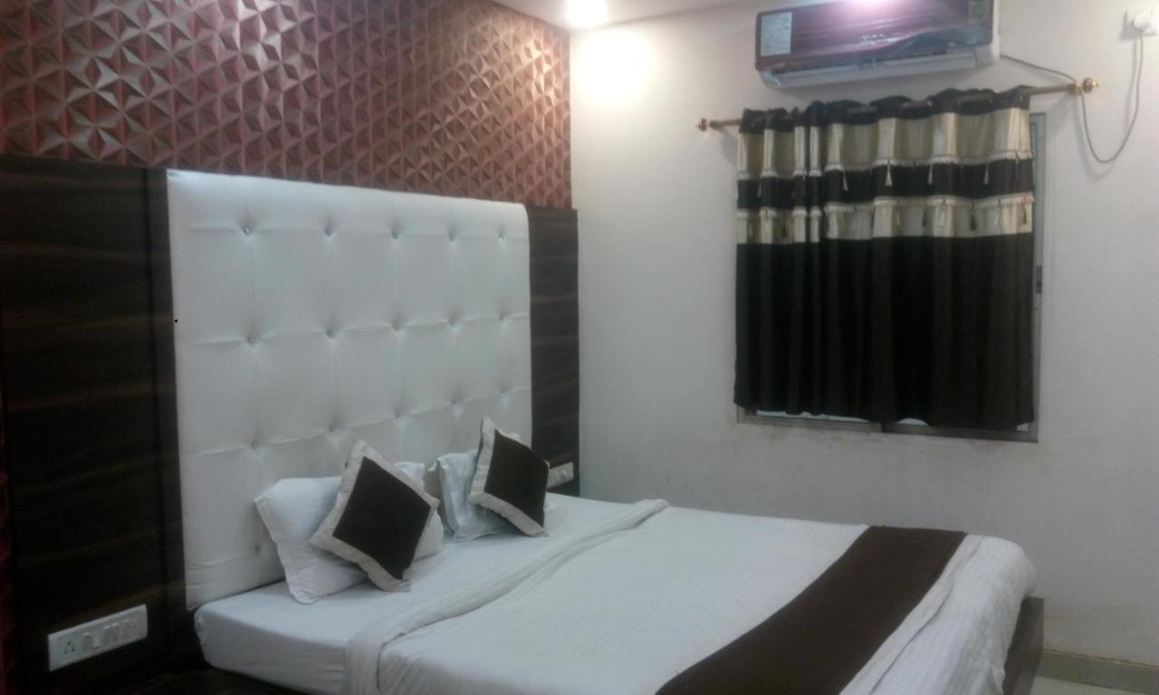 Hotel Priya Palace Ranchi Eksteriør billede